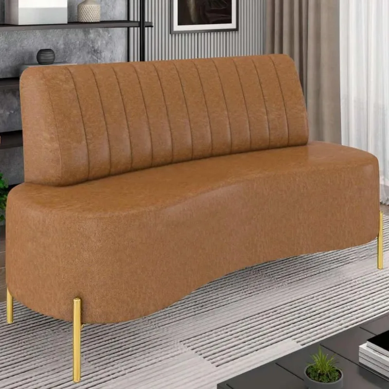 Sofá 2 Lugares 135cm Pés Aço Dourado Tamar Sintético Camel Z08 - Mpozenato