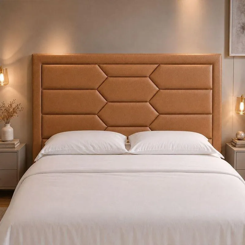 Cabeceira Estofada Kauai Queen Madeira Maciça Courino Caramelo 181cm Sallar Home
