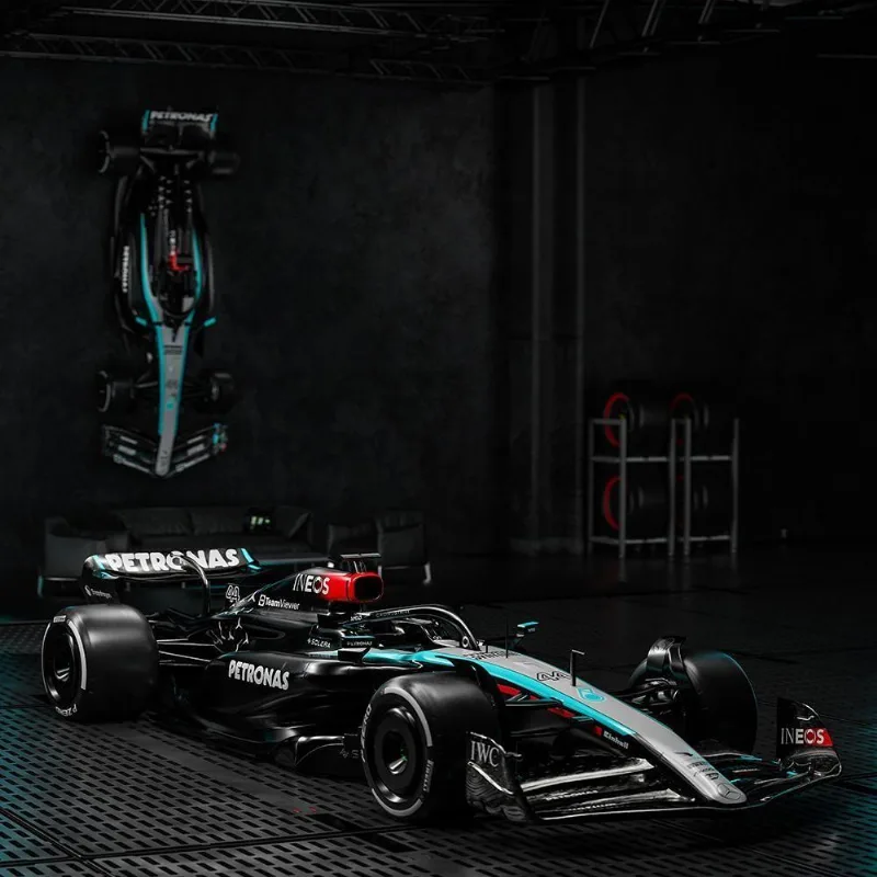 Réplica De Carro De Corrida Fórmula 1 Modelo 1.2 Mcd W15 2024 Hamilton Preto Prata Gran Belo