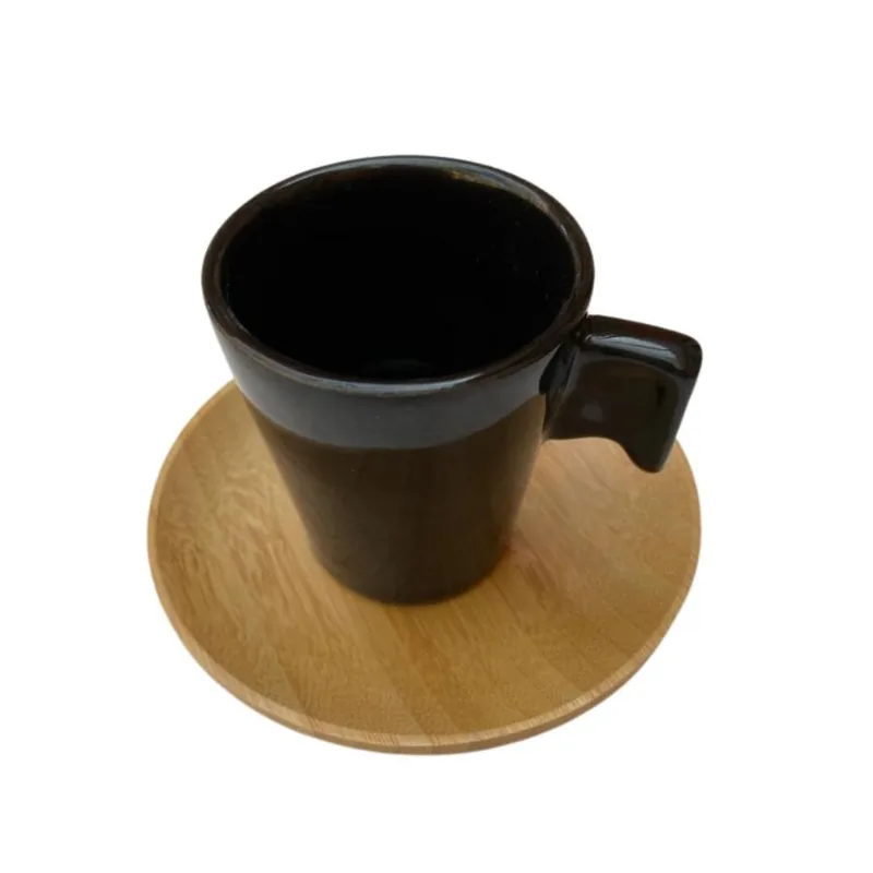 Conjunto cafezinho com pires bambu e xicara cerâmica Preta