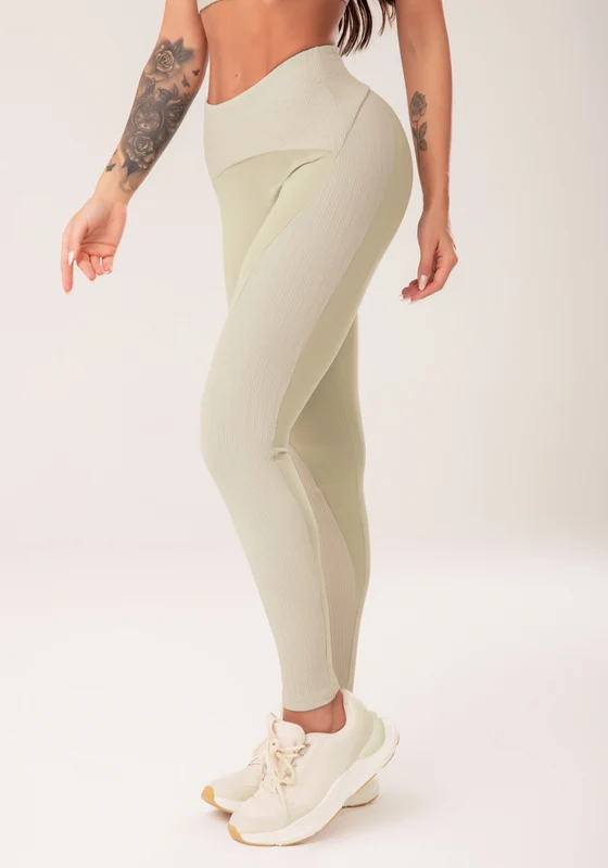 Legging Fitness Feminina Oliva Com Recortes Harmony Dlk OLIVA / GG