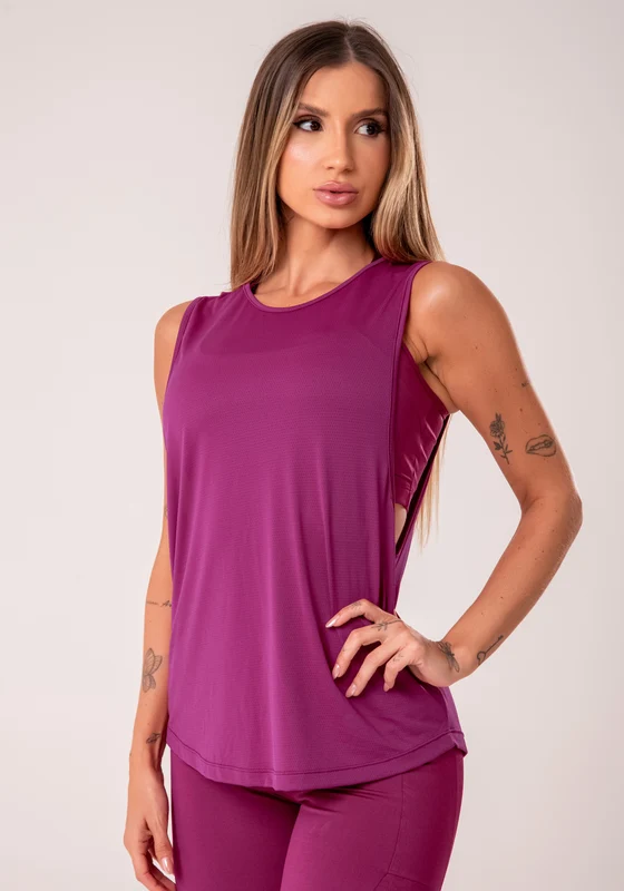 Camiseta Fitness Feminina Vinho Com Maxi Cava Reflections Dlk VINHO / P