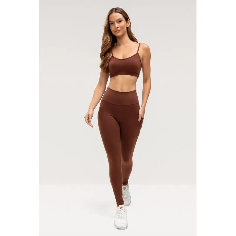 CALÇA LEGGING HIGH COMPRESSION COM BOLSO - ESSENTIALS 26 - CACAU P