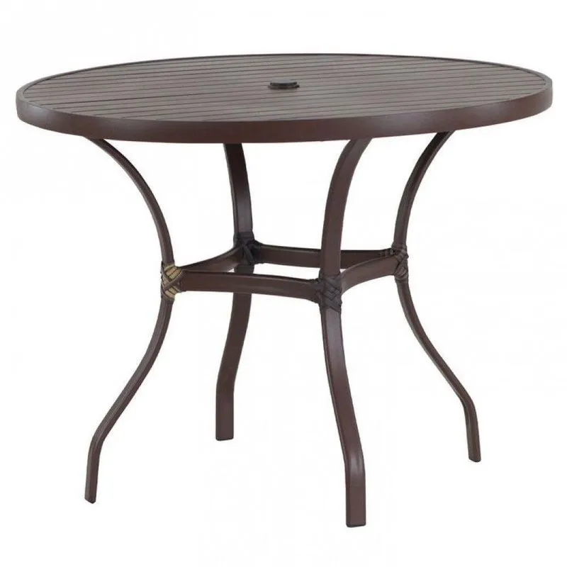 Mesa Roma Com Tampo Ripado 120 Cm Alumínio Marrom
