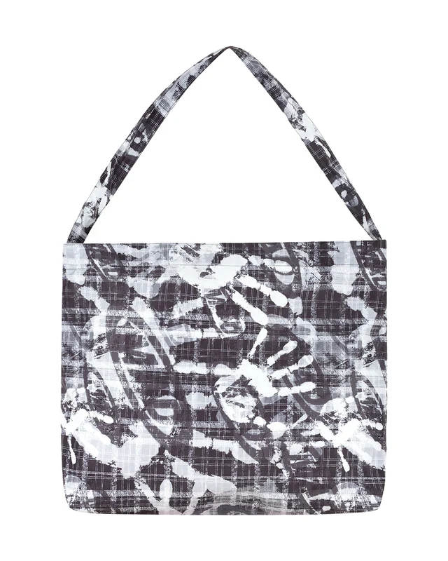 BOLSA RETANGULAR PADRONAGEM MAD - PRETA