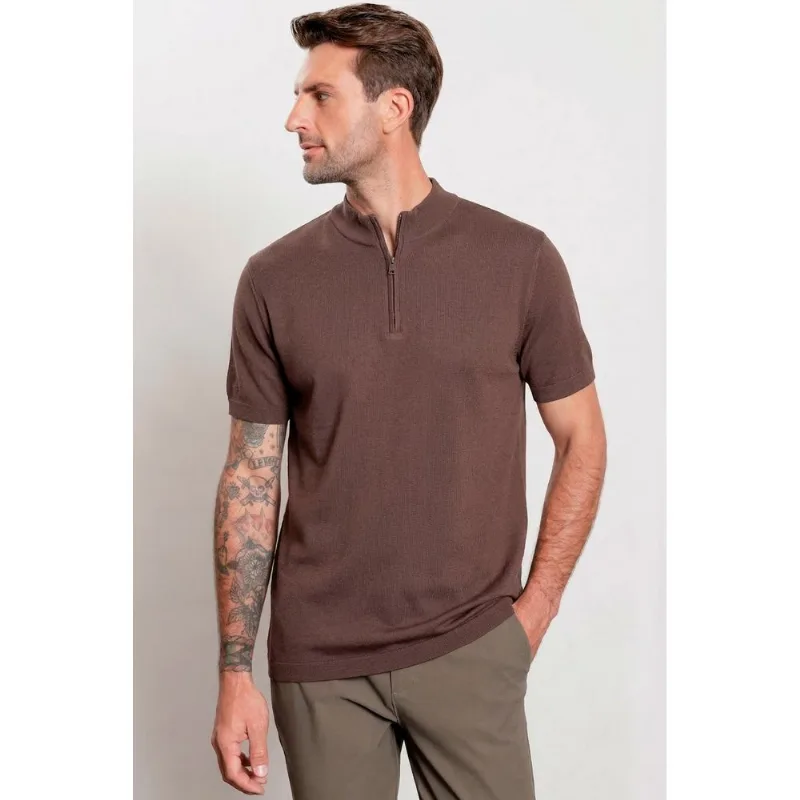 Camiseta Gola Alta Com Zíper Marrom - M