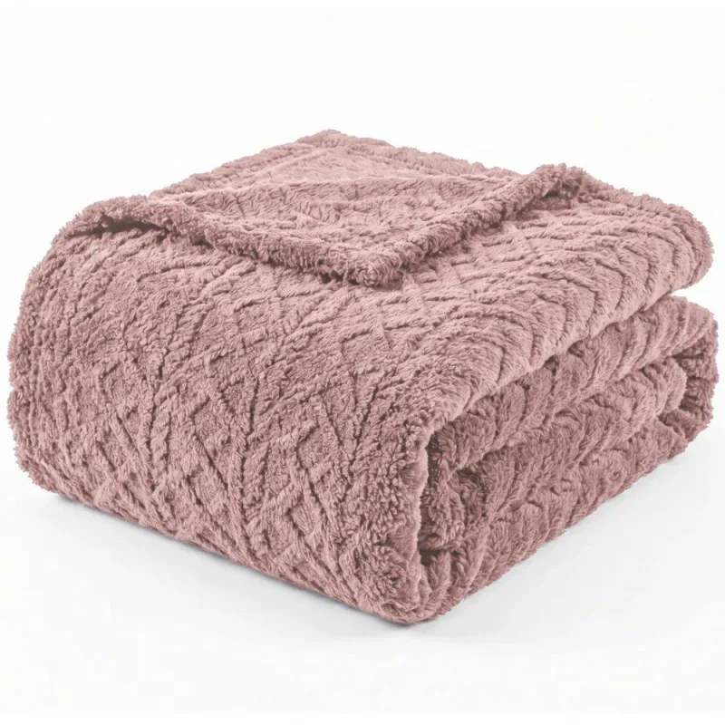 Manta Queen Sherpa Dupla Face 240g/m�Jacquard Alto Relevo Aveludada Quente e Macia Rose - 100% Poli�ster - Casa Modelo Enxovais