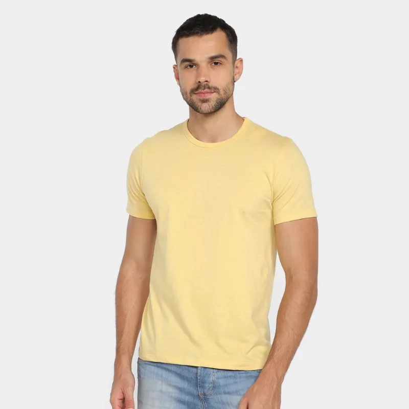 Camiseta Hering Slim Básica Masculina - Masculino - Amarelo Claro