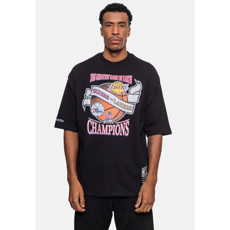 Camiseta Mitchell & Ness NBA Finals Lakers x Philadelphia 76ers Preta - G