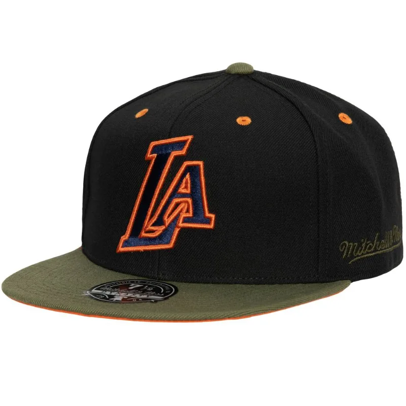Boné Mitchell & Ness NBA Fitted HWC Los Angeles Lakers Preto - ÚNICO