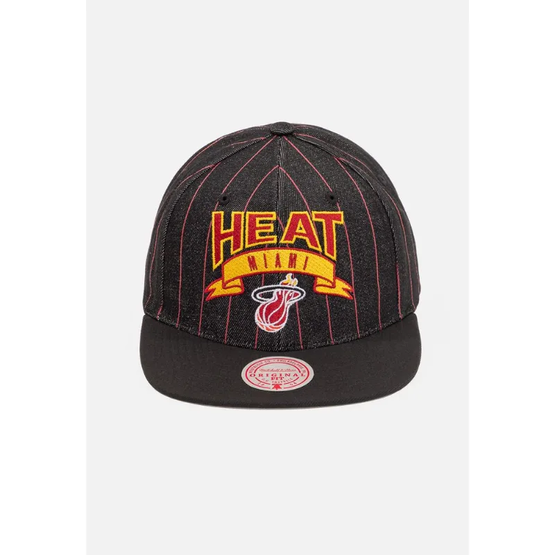 Boné Mitchell & Ness NBA Dem Stripes Miami Heat Preto - ÚNICO
