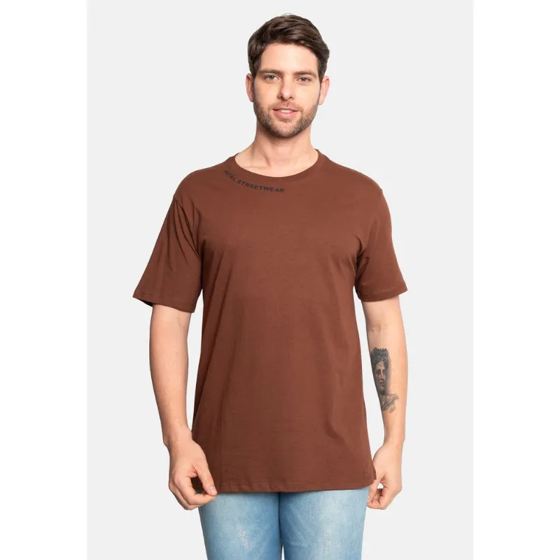 Camiseta Fatal Estampada Marrom - P