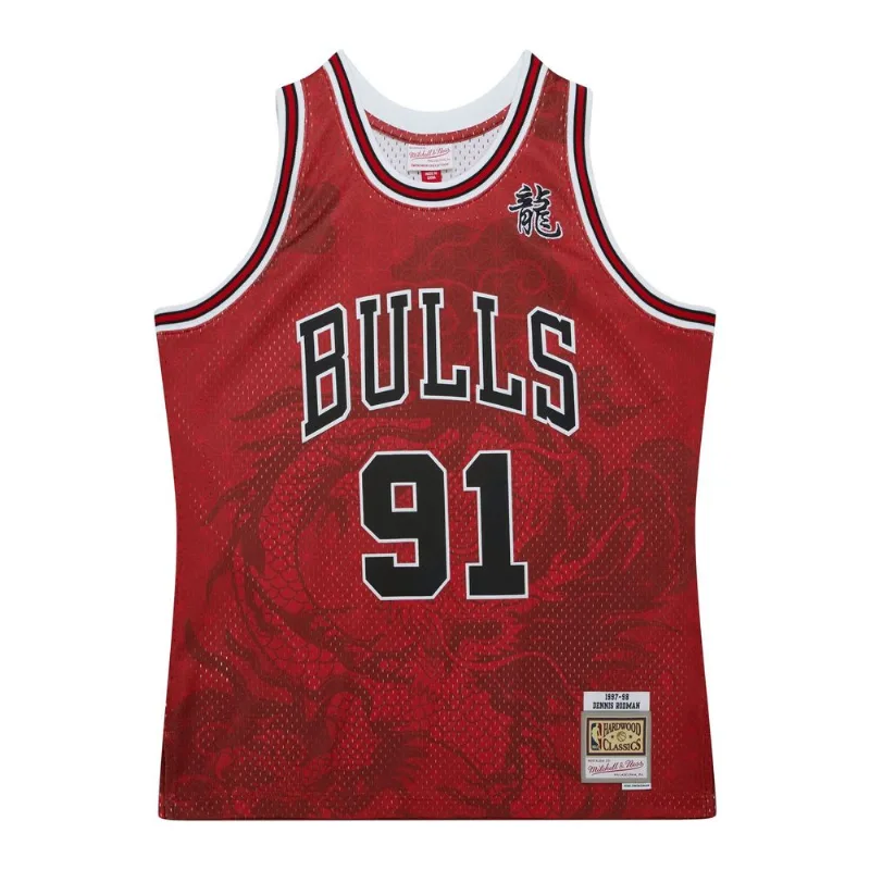 Regata Mitchell & Ness Asian Heritage 6.0 Fashion Swingman Jersey Chicago Bulls 1997-98 Dennis Rodman Vermelha - Plus P