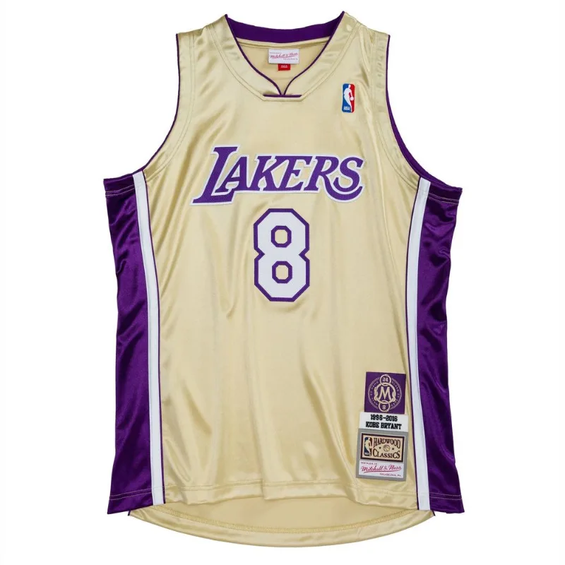 Regata Mitchell & Ness Hardwood Classics Authentic Swingman Jersey Los Angeles Lakers 1996-2016 Kobe Bryant Dourada Regata Mitchell & Ness NBA Authentic Jersey Lak Dourada - 3XL