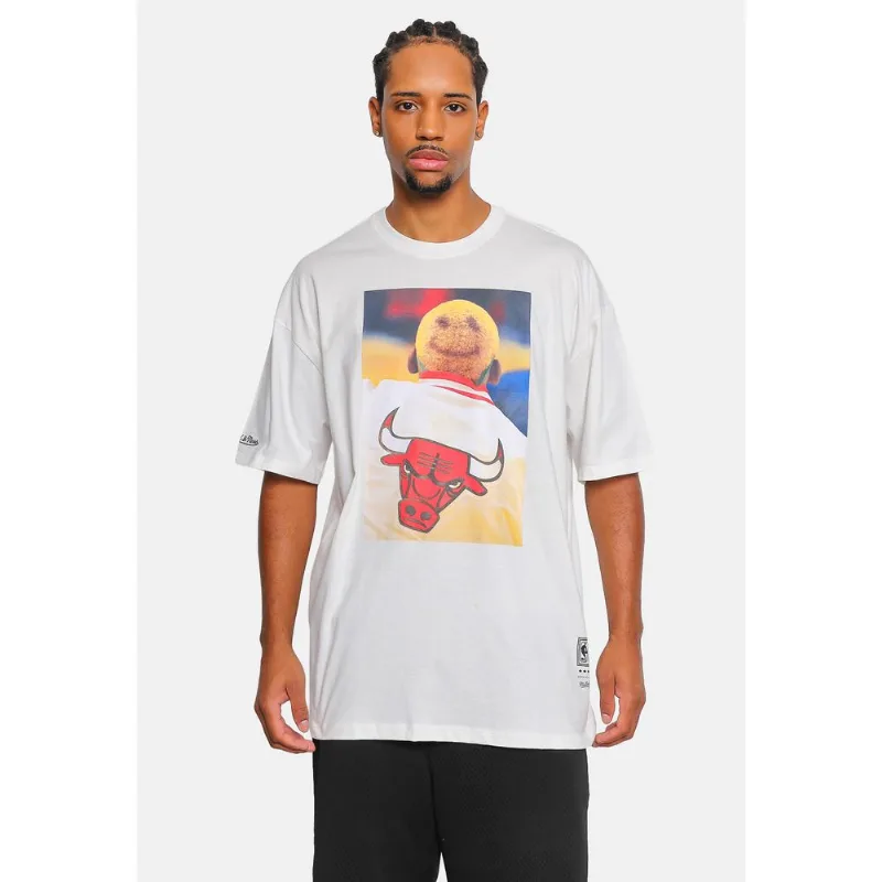 Camiseta Mitchell & Ness Oversized Happy Rodman Chicago Bulls Branca - M