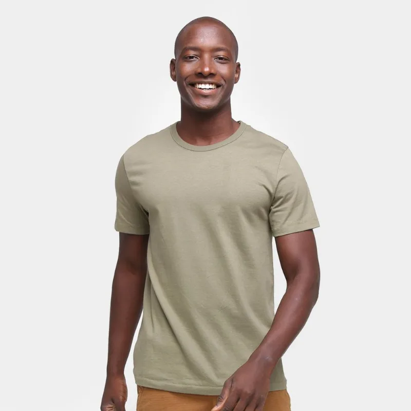 Camiseta Hering Slim Básica Masculina - Masculino - Verde Militar