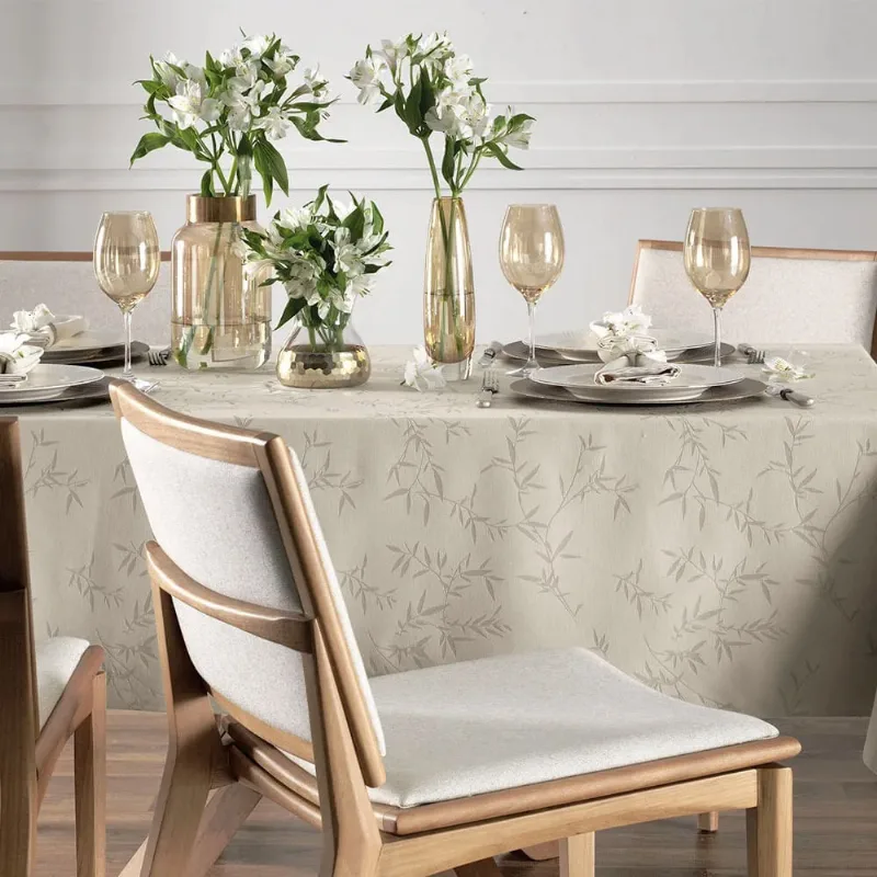 Toalha de mesa Karsten Verissimo 1,60mx3,20m noz moscada
