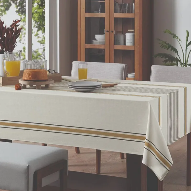 Toalha de Mesa Karsten Retangular 6 Lugares Sempre Limpa Cortês