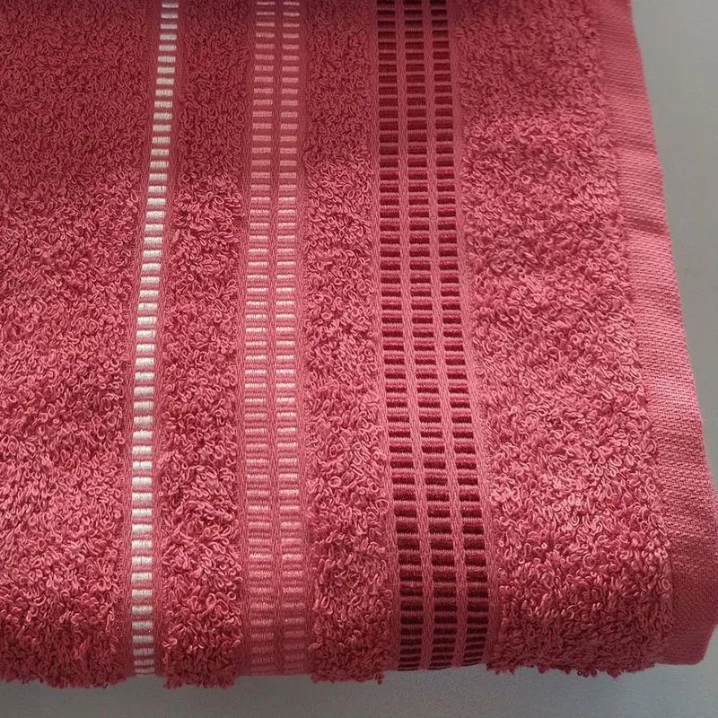 Toalha de Banho Toque Macio Karsten Spencer Algodão 360g/m²