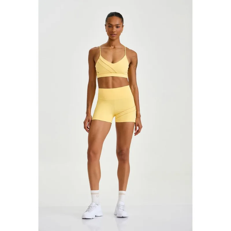 MINI SHORT NY LOGO CÓS AMARELO PÓLEN CAJUBRASIL G