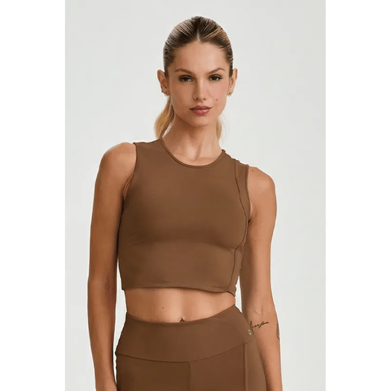 TOP CROPPED ADAPTIV COM COMPRESSÃO MARROM MASCAVO CAJUBRASIL TOP CROPPED ADAPTIV COM COMPRESSÃO MARROM MASCAVO P