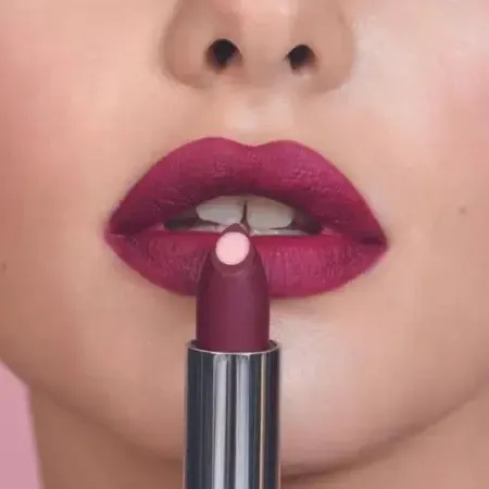 *Batom Matte Avon Hydramatic - Vinho Autoral 3,6g
