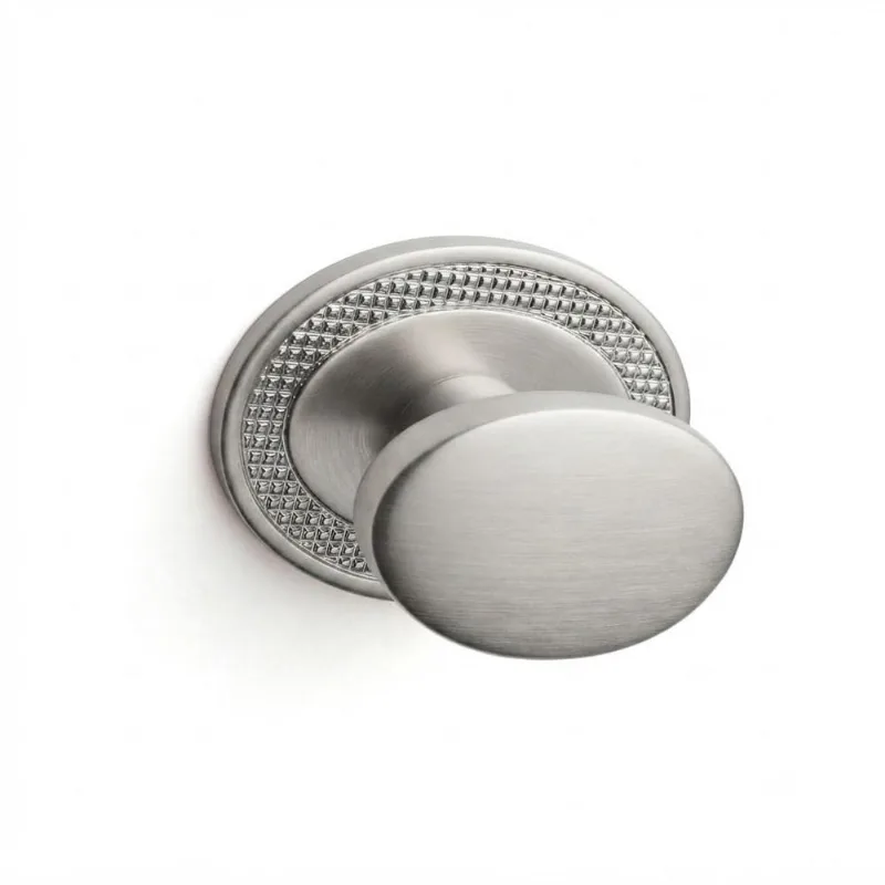 Puxador Ponto Beetle com Base Granada Cromo Escovado Zen Design ZP5402.2