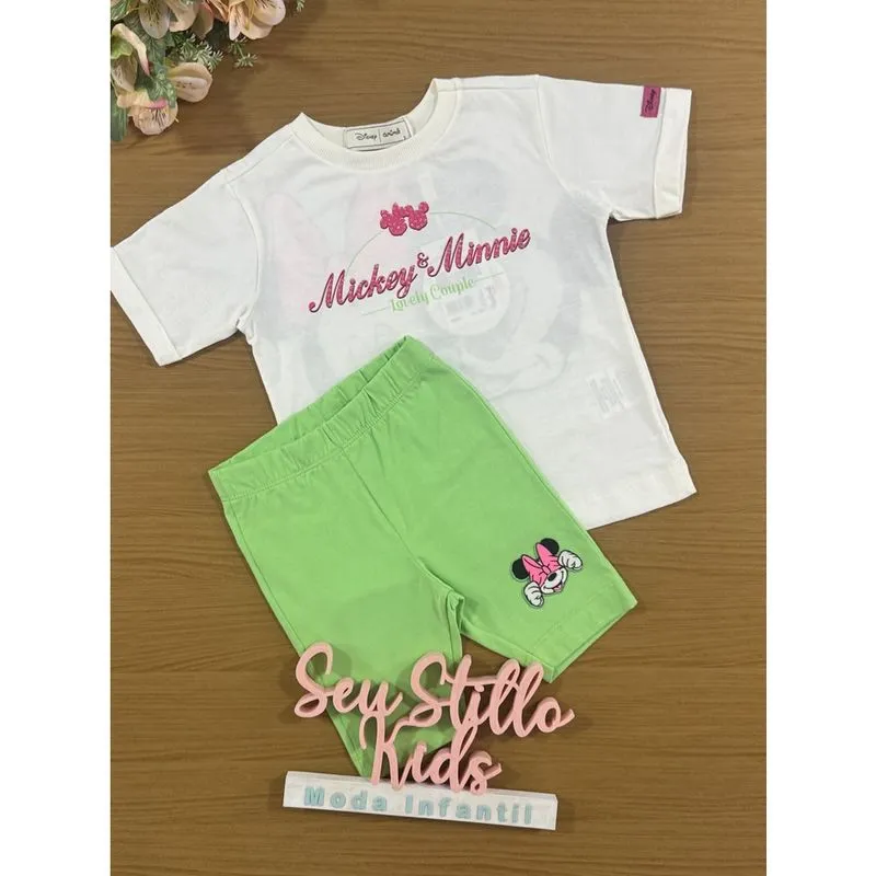 Conjunto Infantil Animê Verão Shorts Ciclista Verde e Blusa Minnie e Mickey Disney