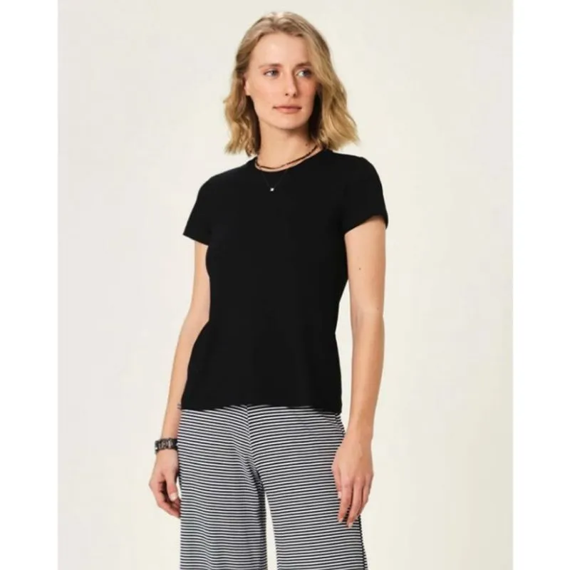 Blusa Feminina Gola Careca Manga Curta Básica Malwee r. 4499