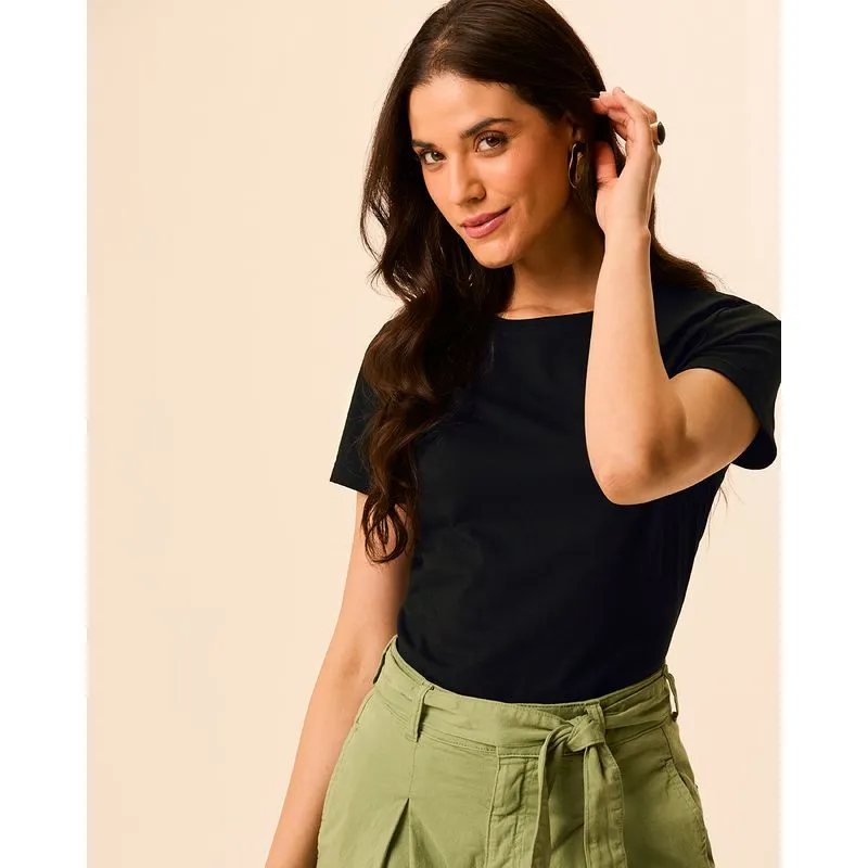 Camiseta Básica Feminina Slim Em Algodão Preto - PP