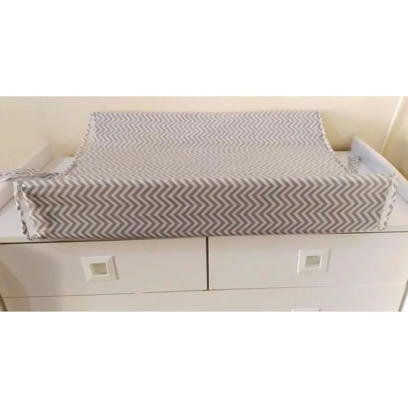 Trocador americano chevron rosa bebe