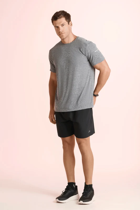 T-shirt Poliamida Basic Run Masculina Cinza Mescla - 8000 / M