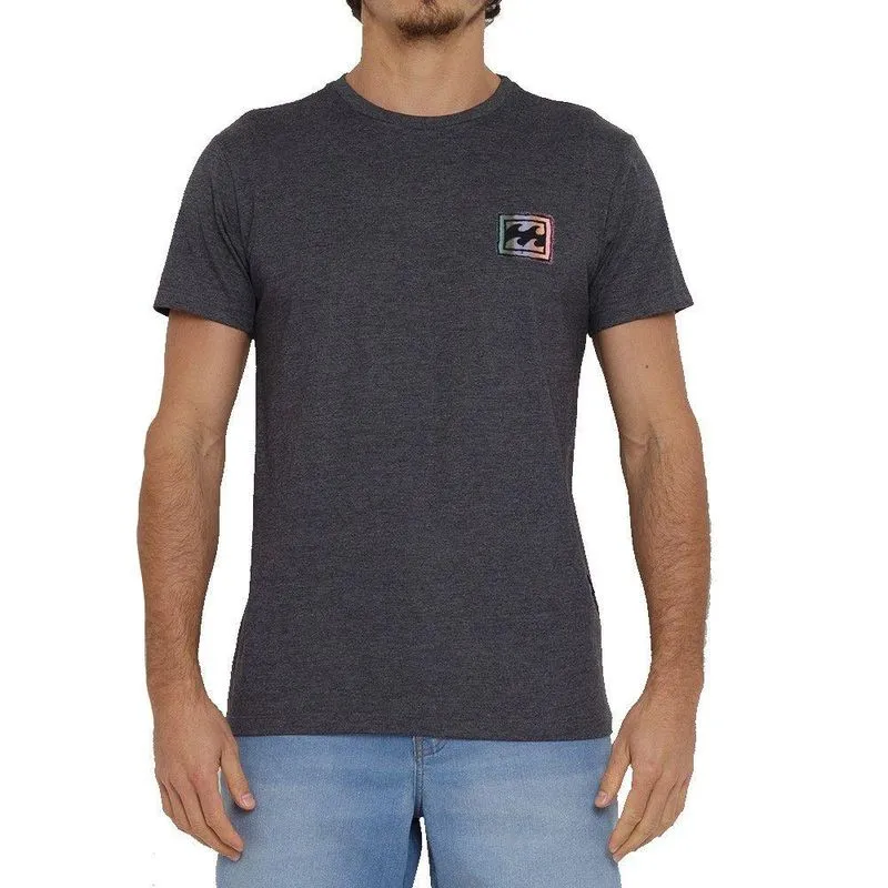 Camiseta Billabong Crayon Wave Masculina Cinza Escuro GG / chumbo