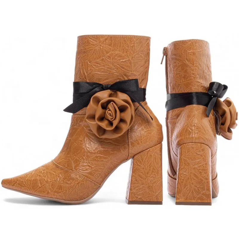 Bota Cano Médio Bico Fino Salto Alto Grosso Bloco Feminina 12 cm Vintage Preta Torricella