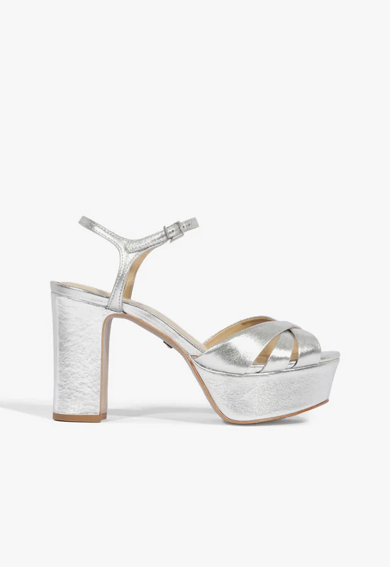 Keefa Sandal 9 / Silver / Metallic Leather