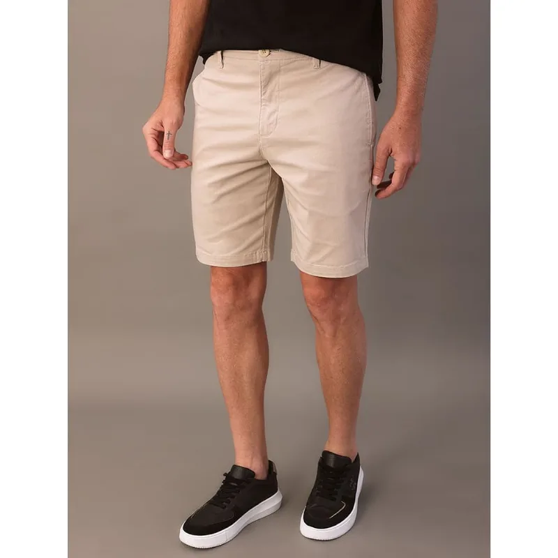 Bermuda de Chino Masculina Clássica Essentials Carnaby Calvin Klein - Caqui Medio Bermuda de Chino Masculina Clássica Essentials Carnaby Calvin Klein Caqui Medio 38