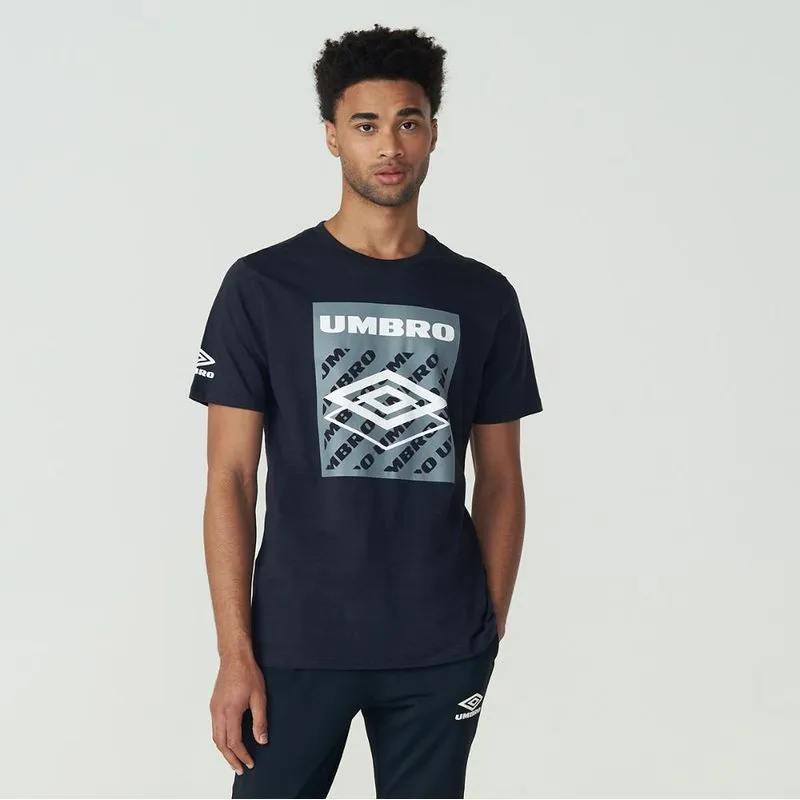 Camiseta Masculina Umbro Authentic Club P