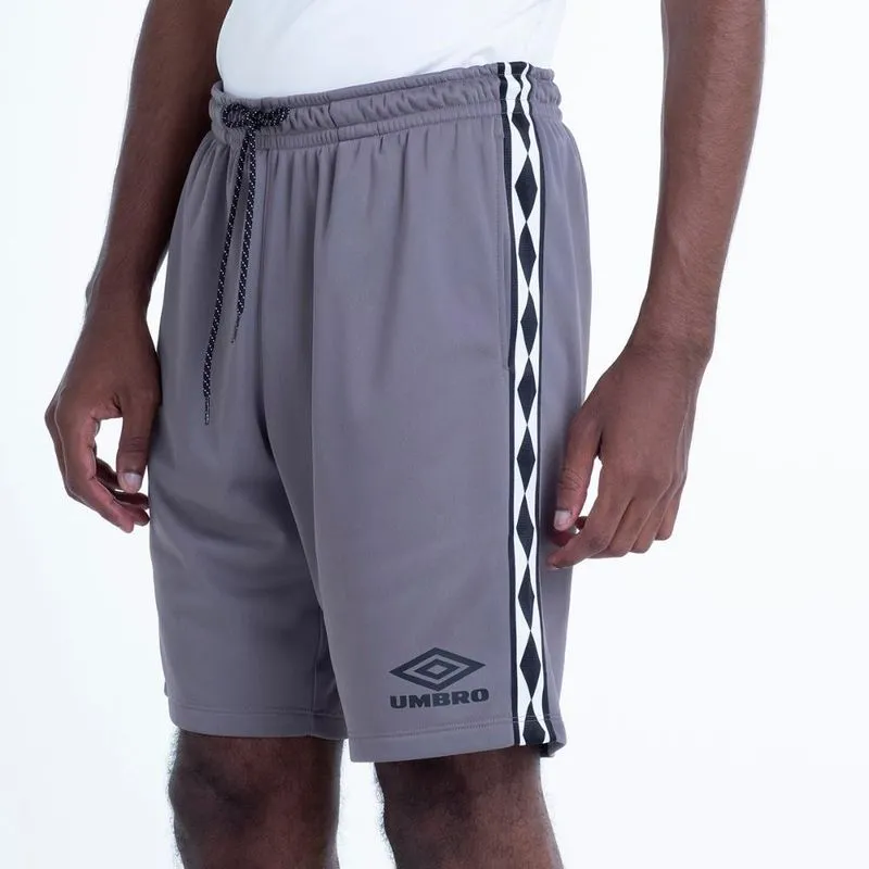 Bermuda Masculina Umbro Tape Legacy GG