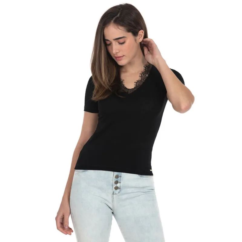 Blusa Decote Renda Preto Polo Wear G