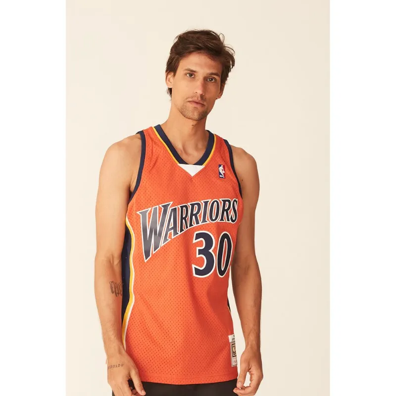 Regata Mitchell & Ness Alternate Swingman Jersey Golden State Warrior 2009-10 Stephen Curry Laranja - Plus P