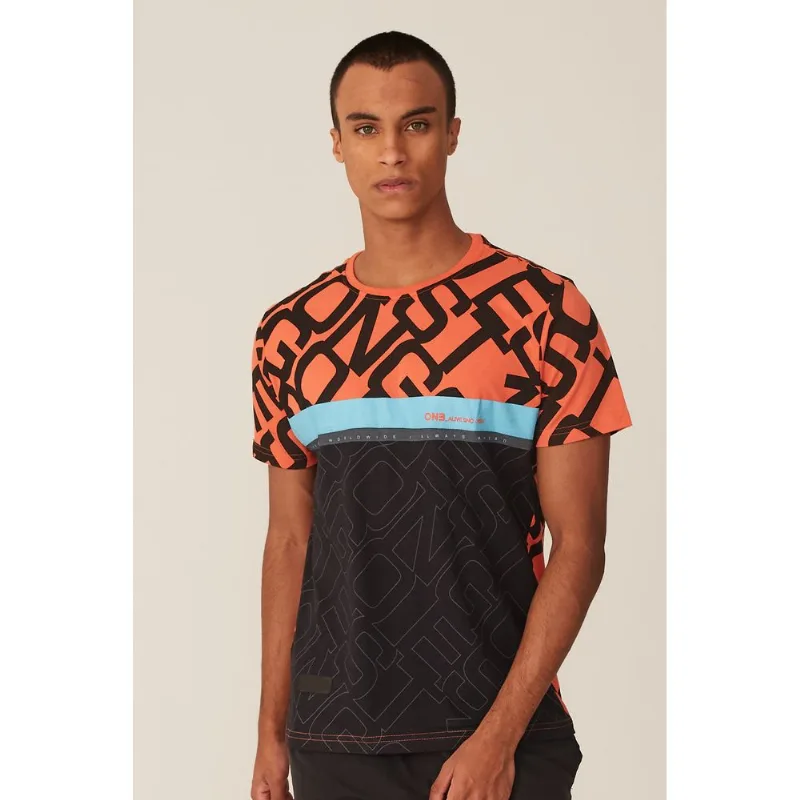 Camiseta Onbongo Especial Laranja - P