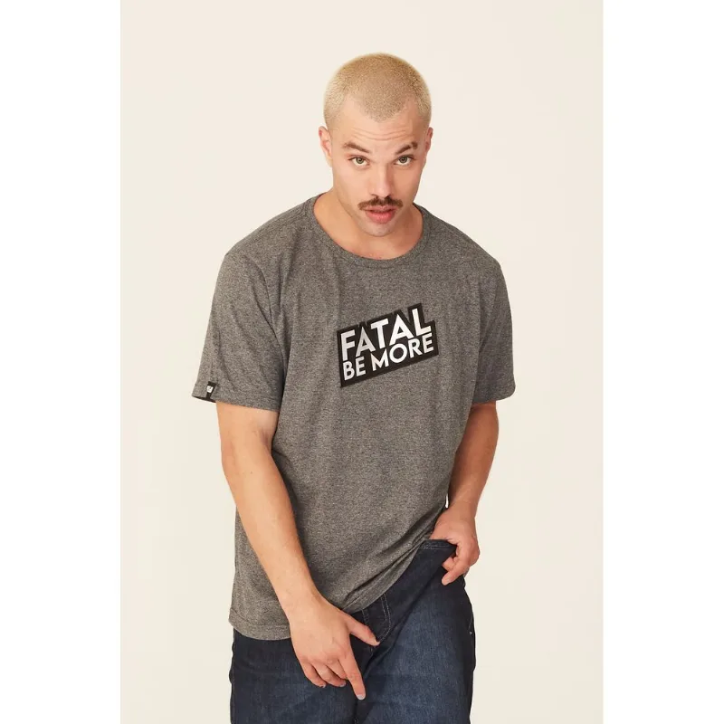 Camiseta Fatal Especial Be More Cinza Mescla Escuro - P