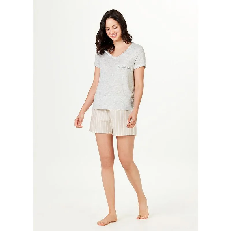 Pijama Feminino Curto Decote V Com Bordado