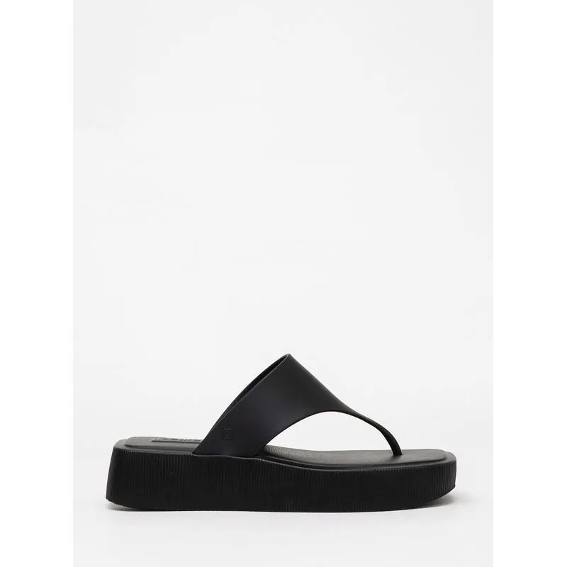 Chinelo Petite Jolie Key Preto PJ7674 39-0