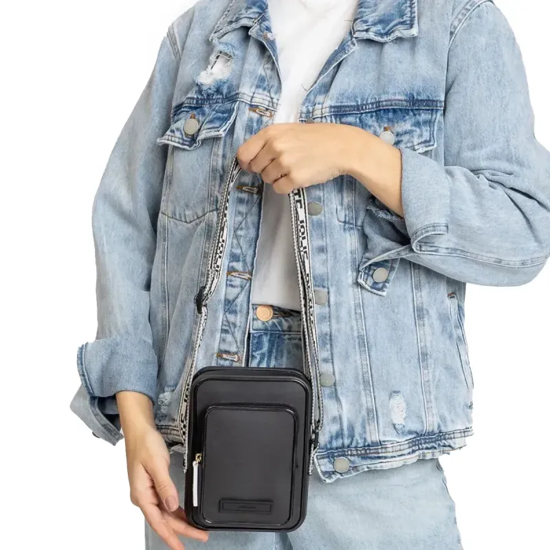 Bolsa Tiracolo Petite Jolie J-Lastic Preta Feminina PRETO/WHITE - UNICO