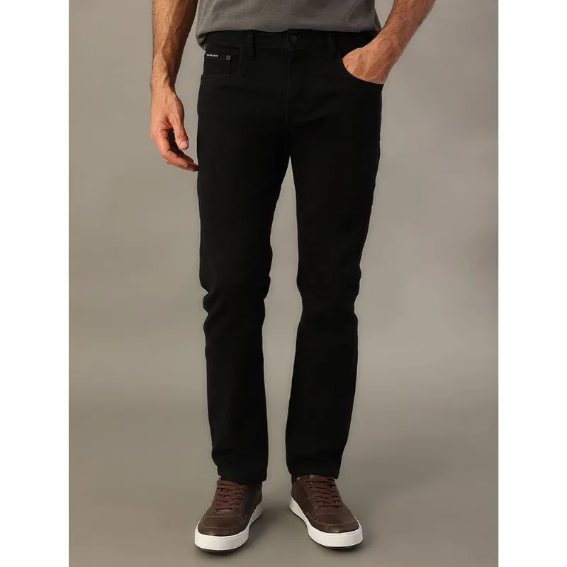 Calça Masculina Color de Sarja Infinite Black Skinny Cintura Baixa Calvin Klein Jeans - Preto Calça Masculina Color de Sarja Infinite Black Skinny Cintura Baixa Calvin Klein Jeans Preto 42