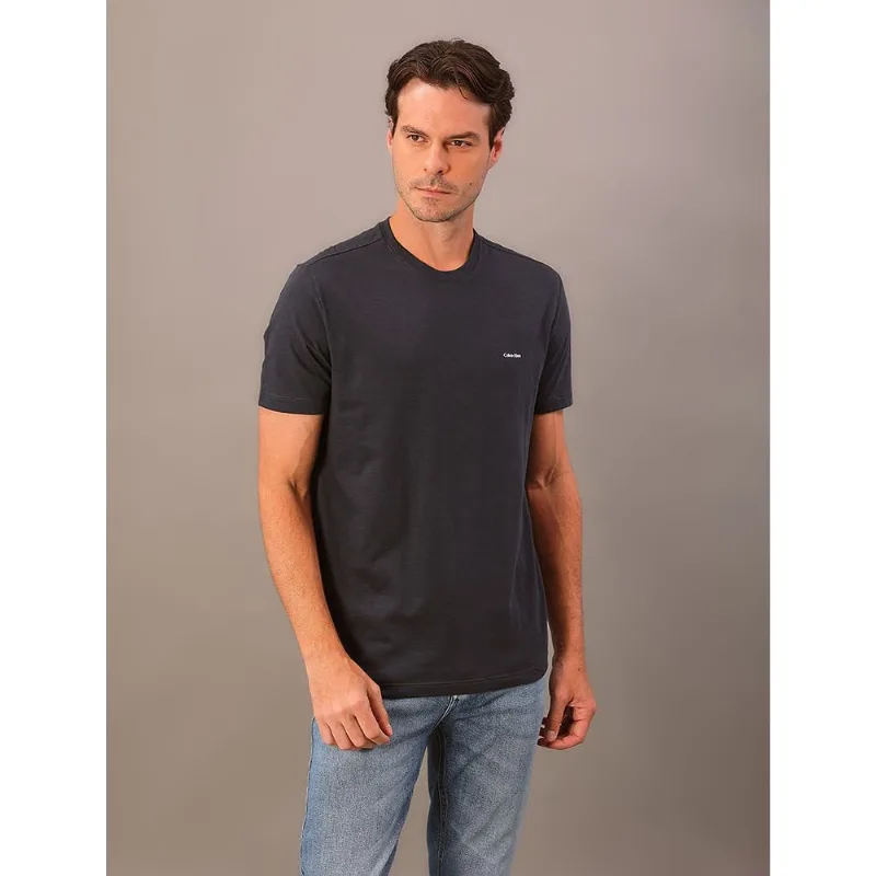 Camiseta Masculina Slim Minimalista Flamê Calvin Klein - Azul Marinho Camiseta Masculina Slim Minimalista Flamê Calvin Klein Azul Marinho g
