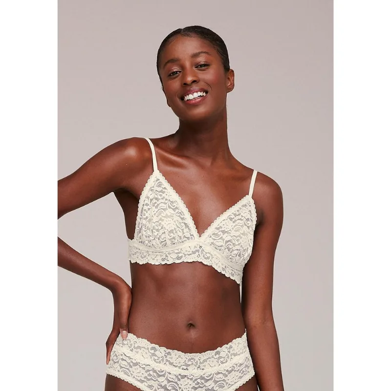 Sutiã Top Triângulo Em Renda Floral - Bege XP