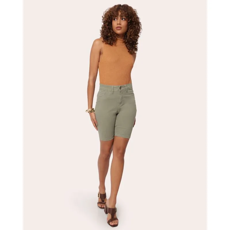 Bermuda Sarja Feminina Reta Verde 42