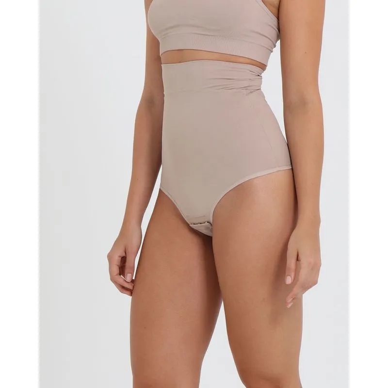 Calcinha Modeladora Cintura Alta Bege M